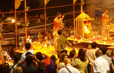 ganga-aarti-varanasi-s