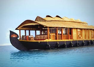 house-boat-kumarakom